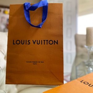 Louis Vuitton shopping bag